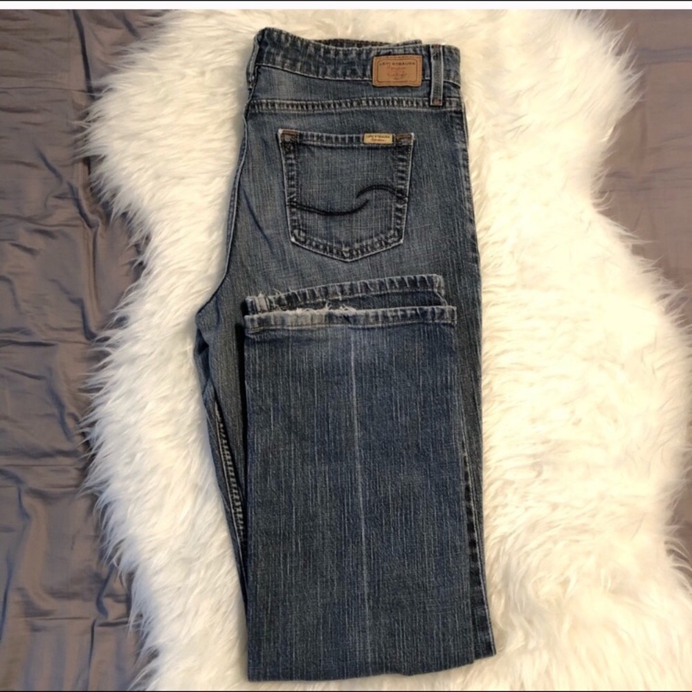 Levi boot cut size 12